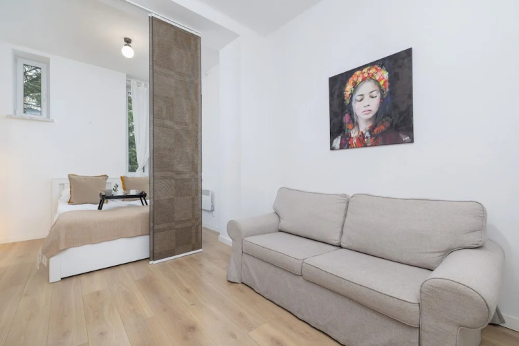 Studio Mickiewicza 51 by Renters