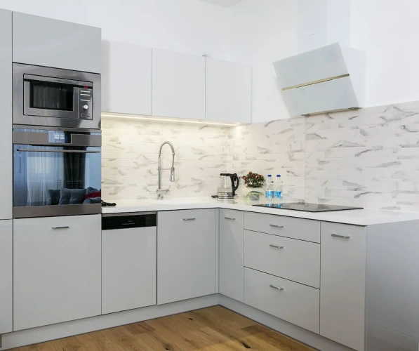 2 Bedrooms Deluxe Apartment