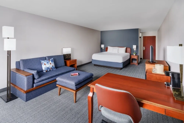 Standard Double room with balcony