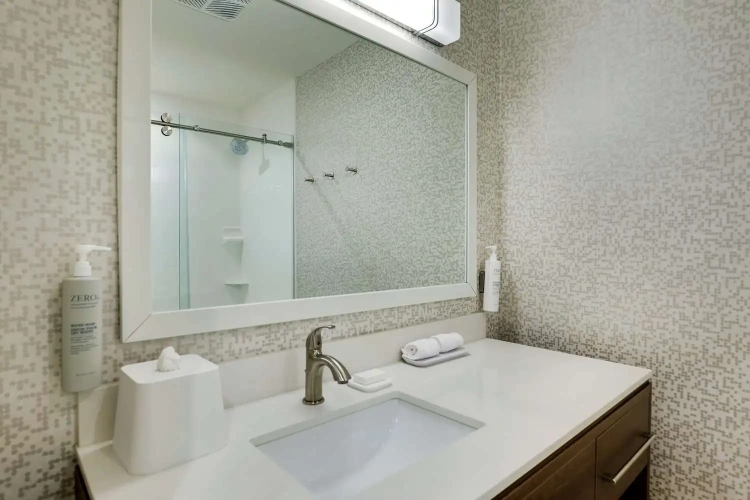 1 Bedroom Double Suite