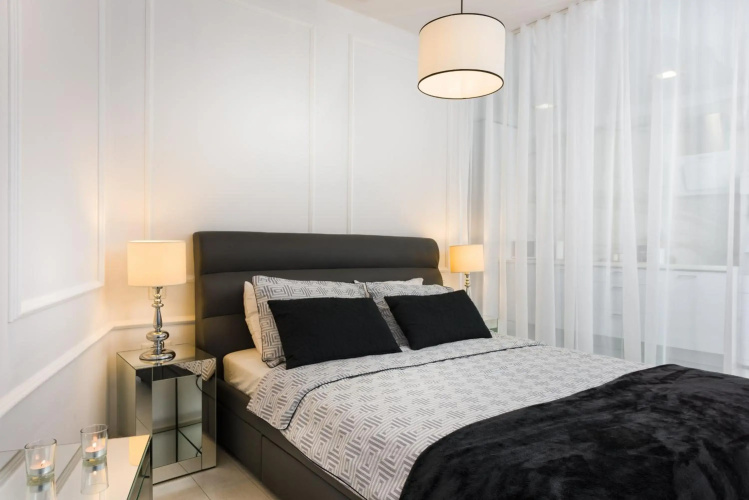 Luxury Studio Arc