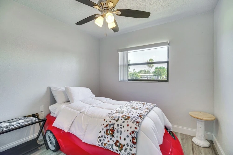 4 Bedrooms Standard room