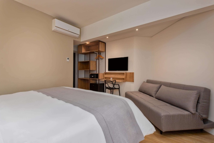 Guest rooms
