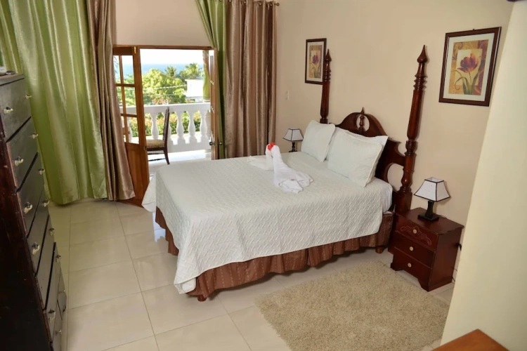 Standard Quadruple Family room with ocean view