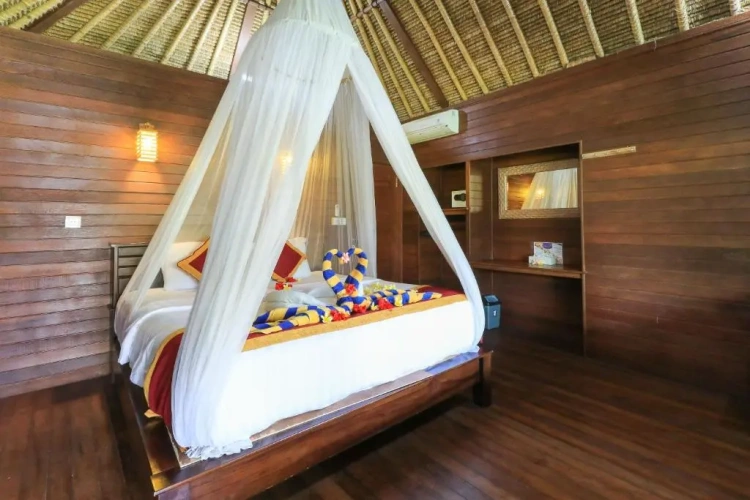 1 Bedroom Deluxe Bungalow with balcony and with view