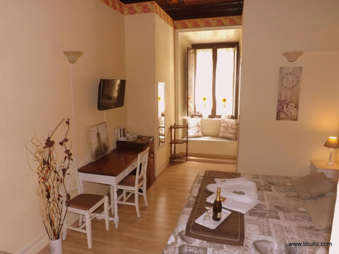 Tibullo Guesthouse