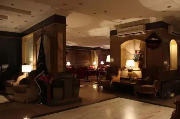Abha Crown Hotel