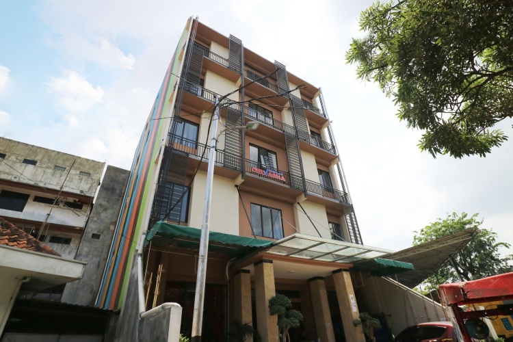 OYO 1737 Hotel Celvasha