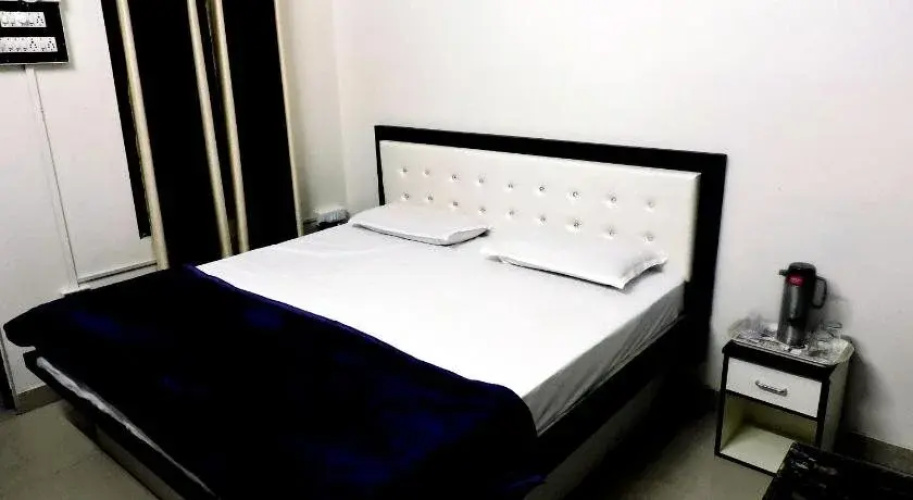 Hotel Gokul