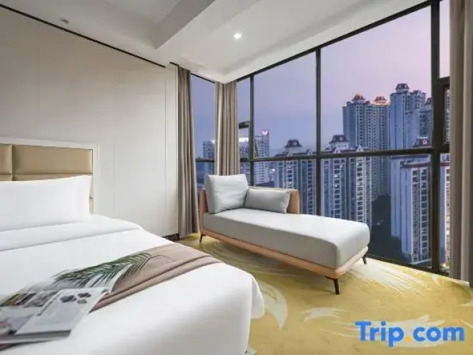 Comfort Twin room with city view