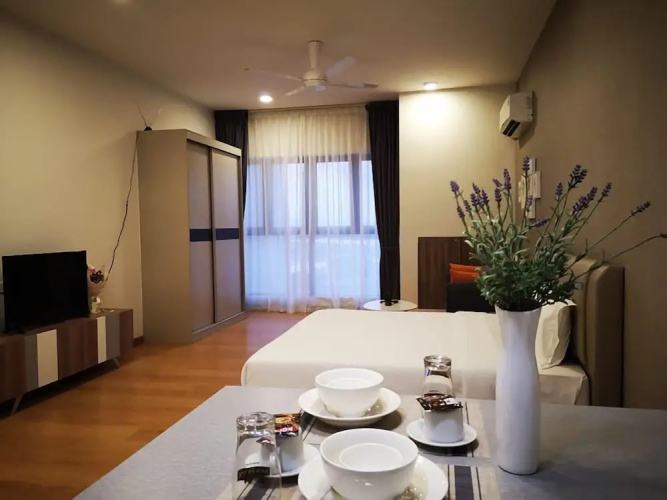 City View Suites