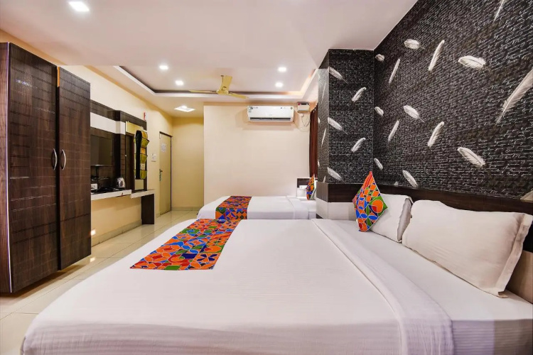 Treebo Trend Rotano Suites