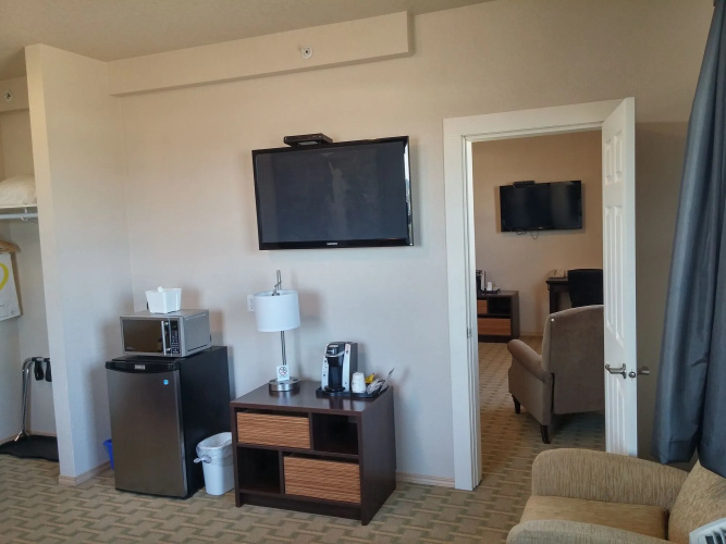 High Point Inn & Suites Peace River