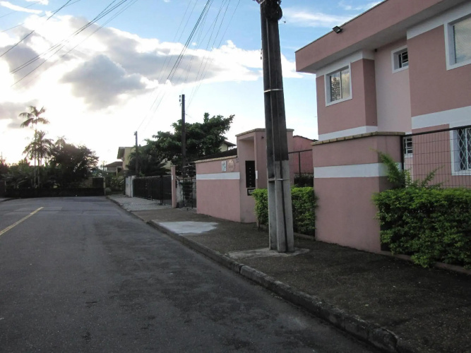 EDIFÍCIO KARINE - Stúdio 05