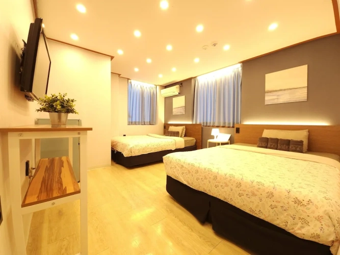 Standard Quadruple room