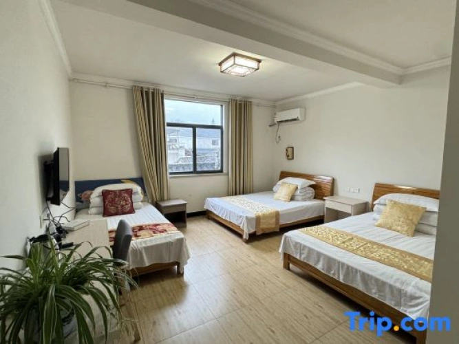 Standard Family room