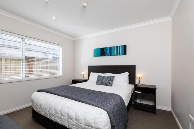 1 Bedroom Deluxe Apartment
