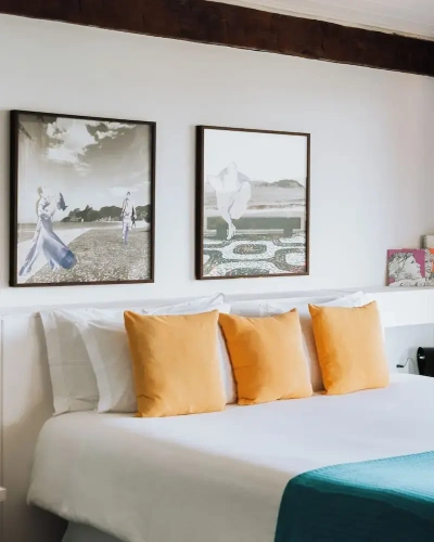 Suite with balcony