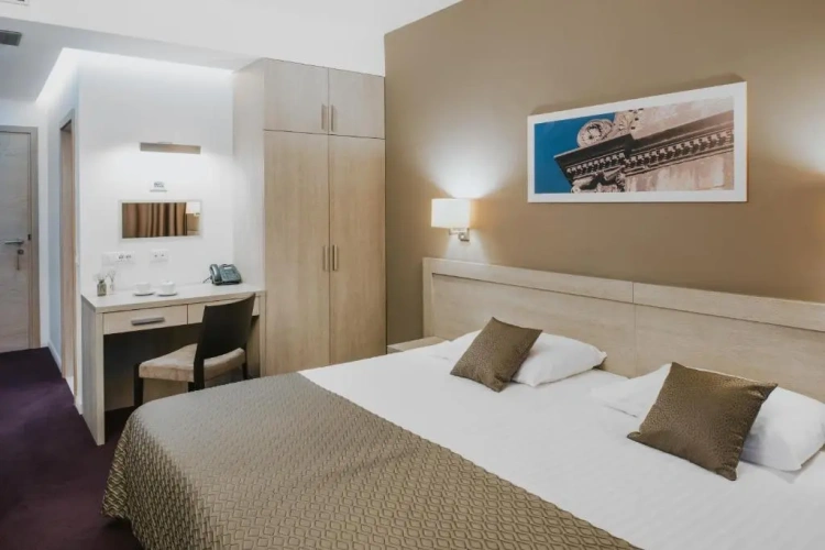 Standard Double room with balcony and with sea view