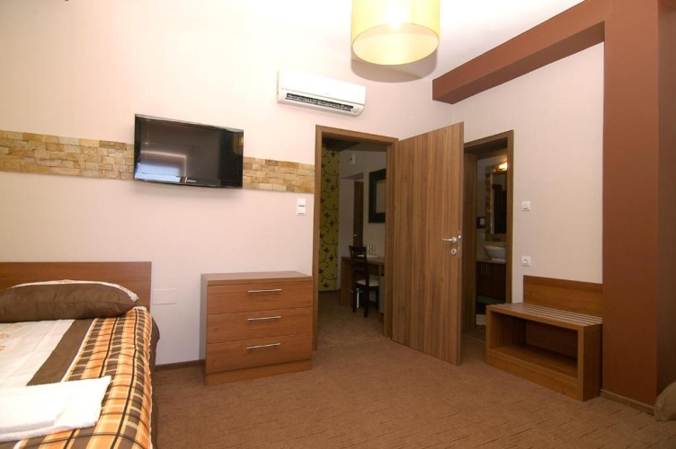 Standard Quadruple room with balcony