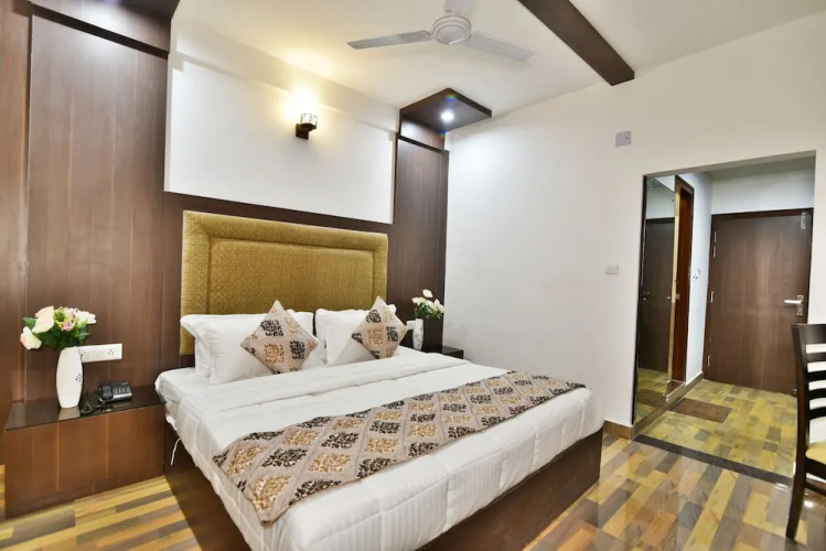Kapoor Resort by DLS Hotels