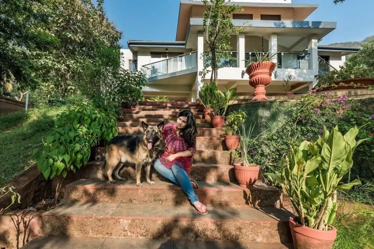 3 Bedrooms Double Villa