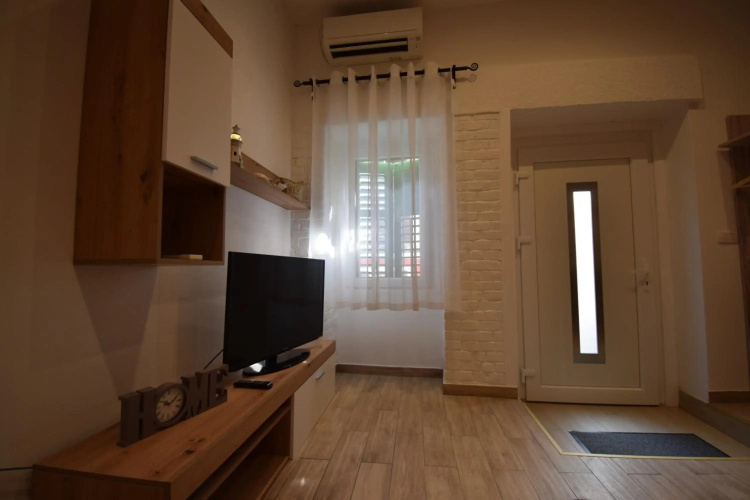 City Core Apartment