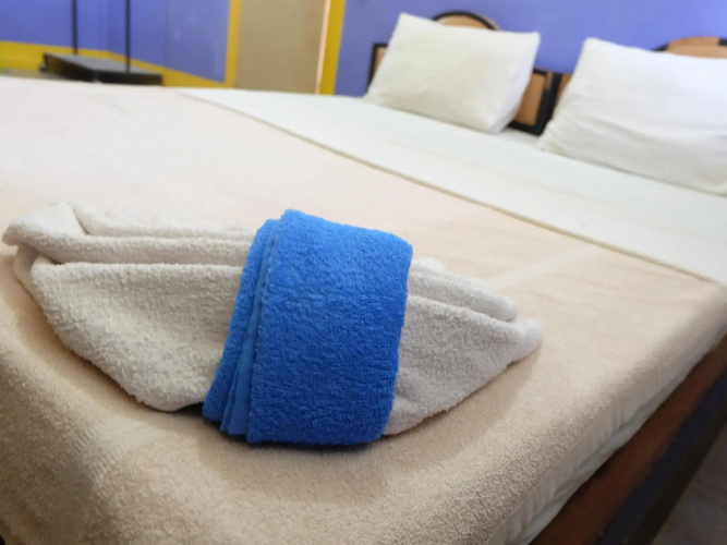B&B House & Hostel
