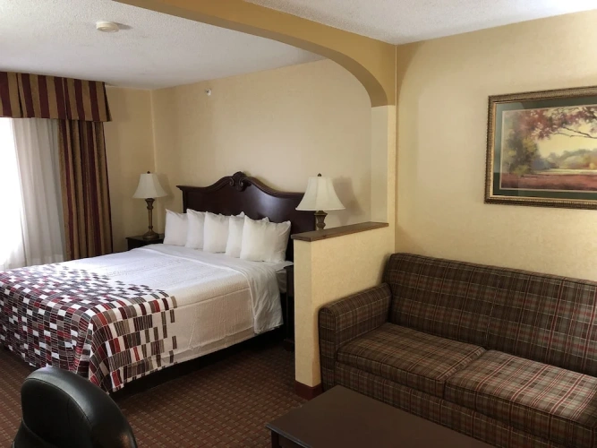 Standard Double Suite