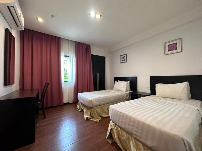 Likas Square Apartment HotelOver view