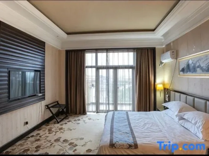 Double Suite with lake view