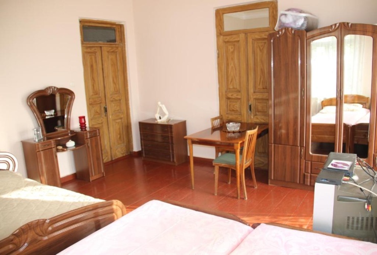 Standard Quadruple room with balcony