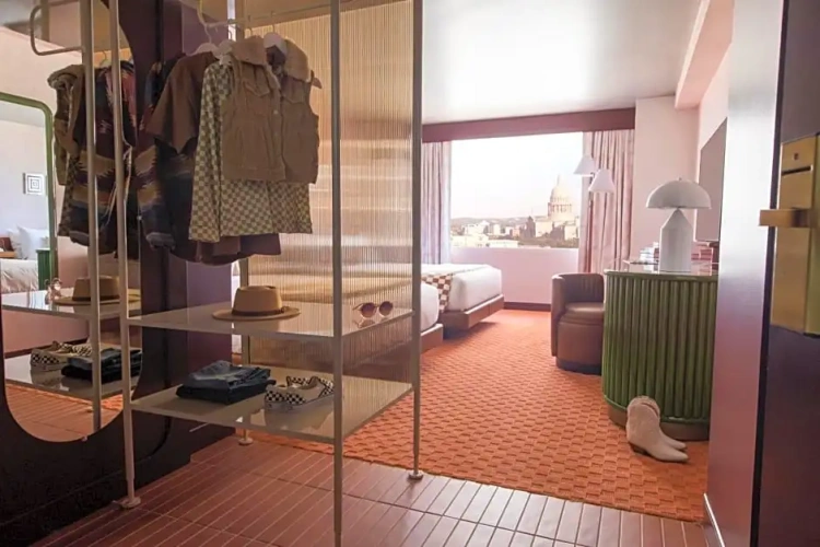 Deluxe Quadruple room