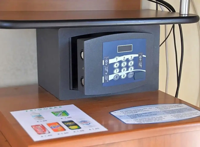 Economy room