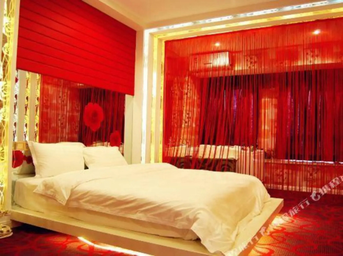 Huaxiang Hotel