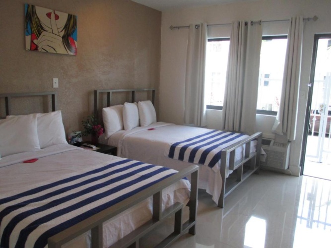 Standard Quadruple room