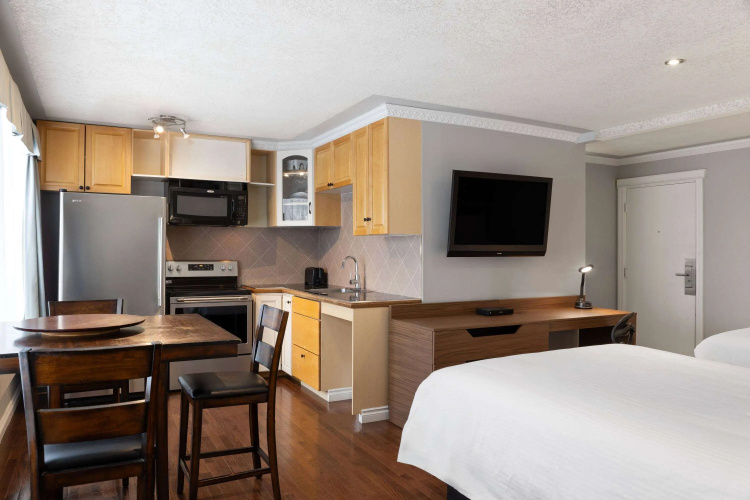 Baymont By Wyndham Edson photo 12
