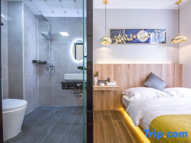 2 Bedrooms Family Suite