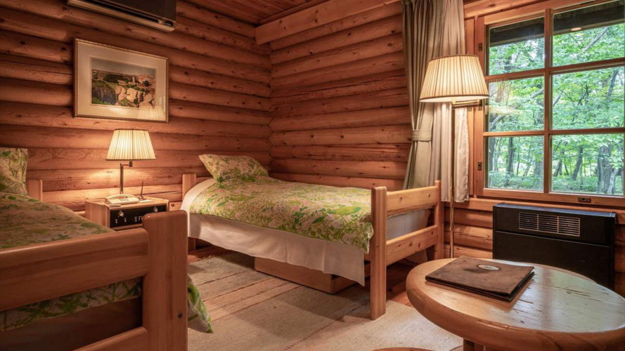 Twin Cottage