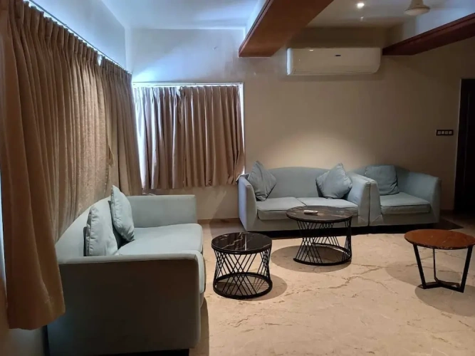 Standard Quadruple Family room