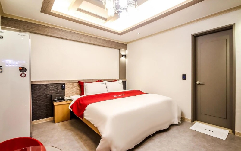 Yeosu Luna Hotel