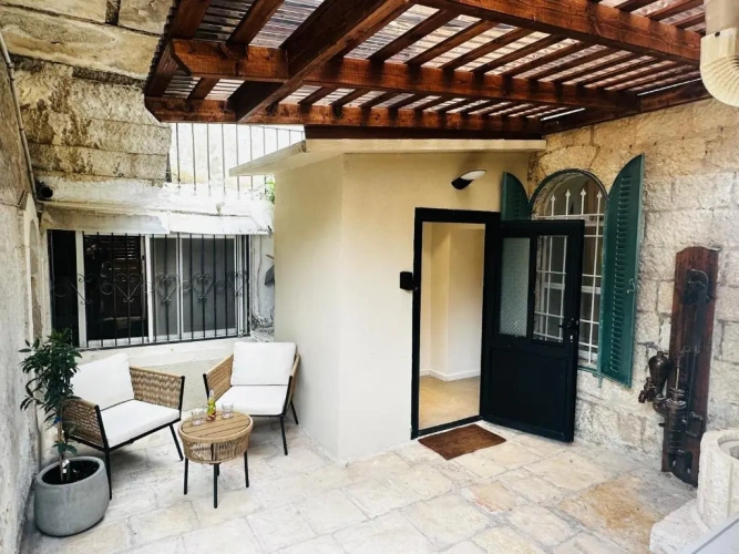 JLM Double Suite with balcony