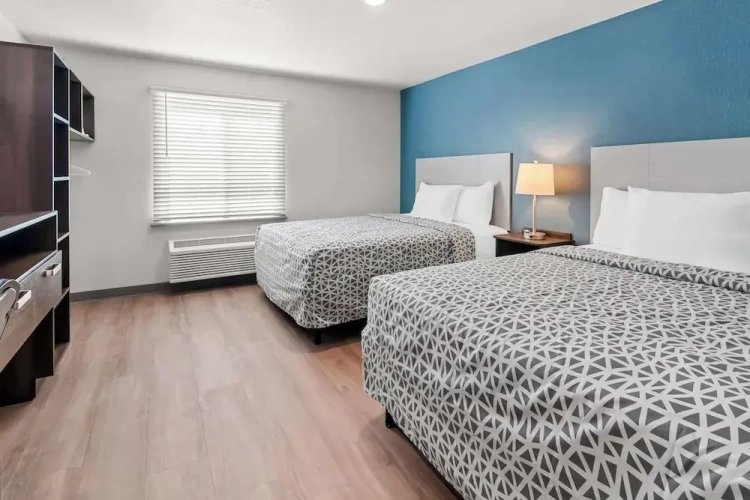 Quadruple Suite