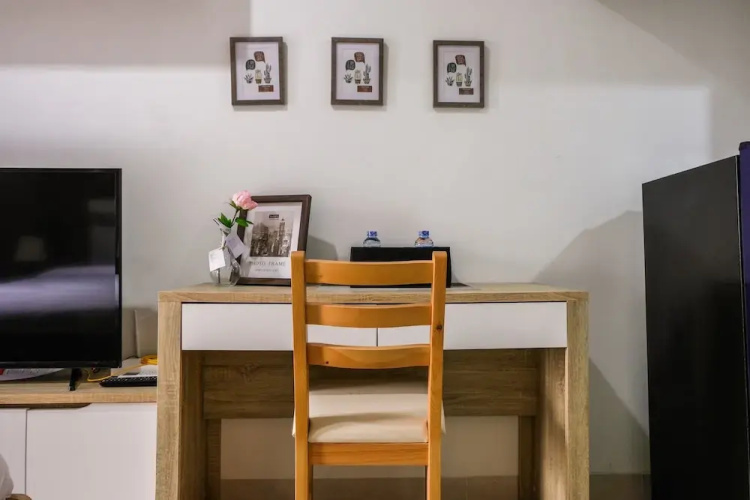 Highest Value Studio at Springwood Residence