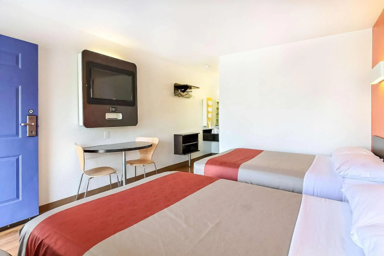 Motel 6 Sunnyvale, CA - South