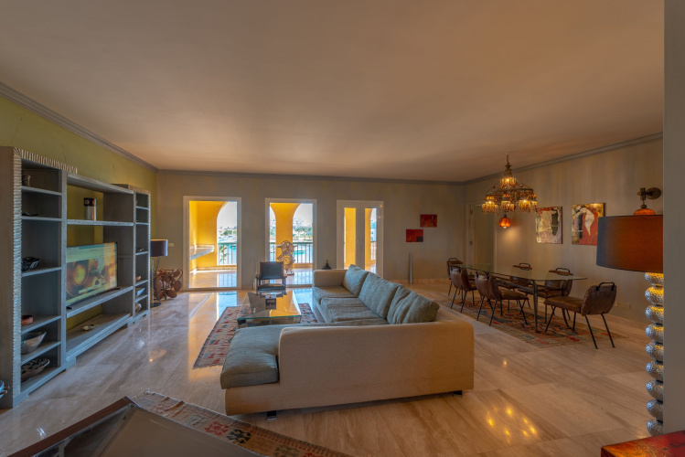 VESTA - Luxury APT - 3BR - Marina