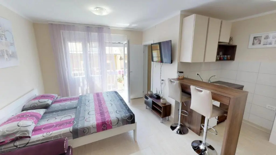 Adagio Apartment