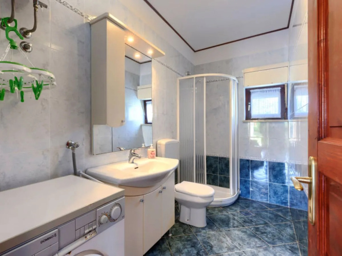 Apartment  Ana Vercana 16186