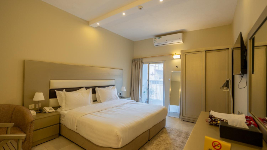 Al Iqbal Hotel