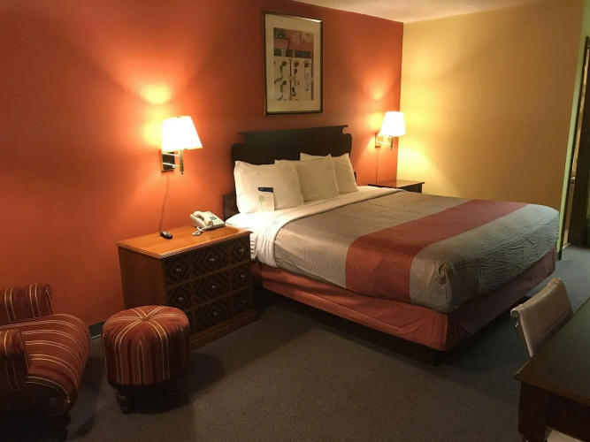 The Executive Inn